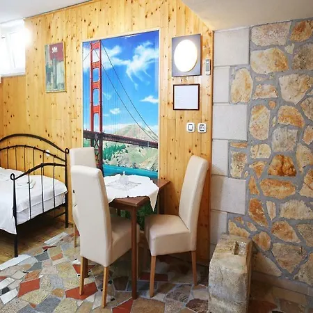 Urbi Et Orbi Apartamento *