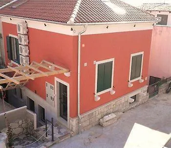 Urbi Et Orbi Апартаменты