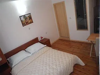 Urbi Et Orbi Apartament *