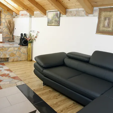 Apartament Urbi Et Orbi Split