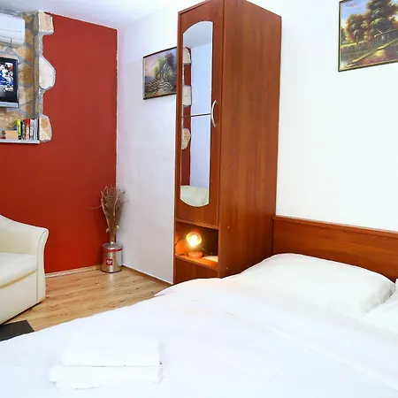 Apartament Urbi Et Orbi